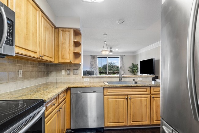 Photo - 2016 Alta Meadows Ln