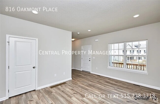 Building Photo - 816 Oakmont Pl Rental