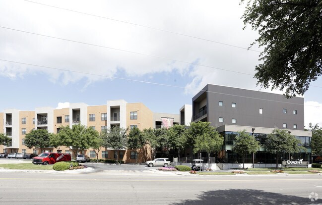 Building Photo - Camden Design District Rental