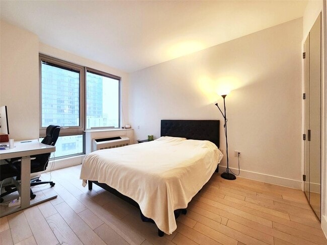 Photo - 4415 Purves St Unit 14B