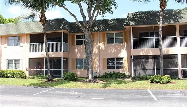 Photo - 760 SE 2nd Ave Unit D214