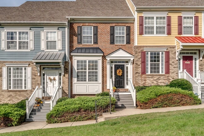 Spacious Lenox Village Townhouse: 3 Beds, ... - Spacious Lenox Village Townhouse: 3 Beds, ...