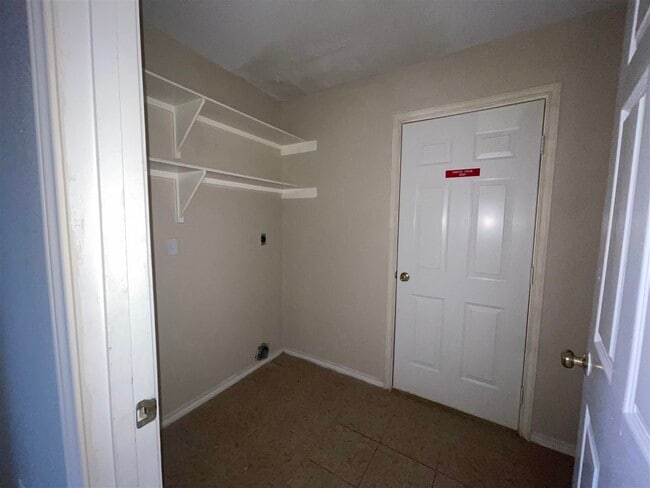 Photo - 519 Gandara Dr