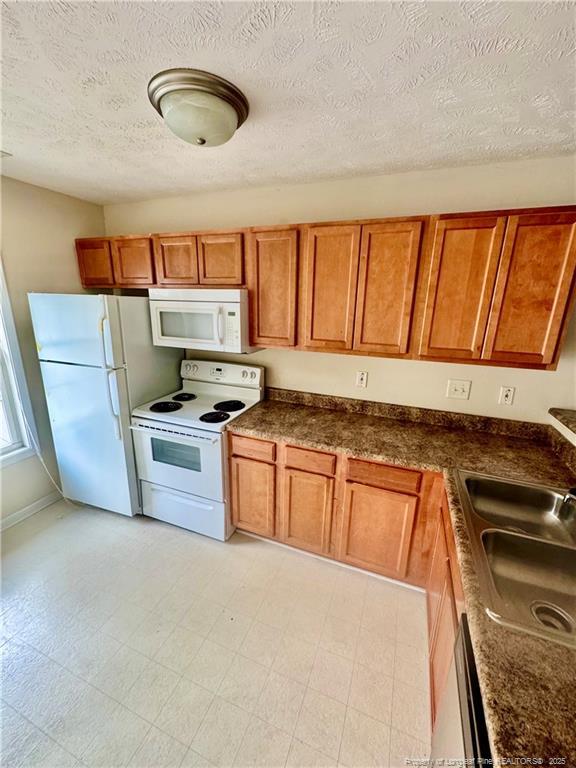 Photo - 3204 Sperry Branch Way