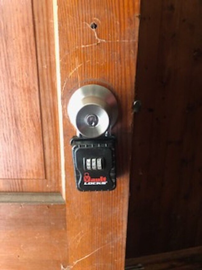 529 Armstrong Creek Road Powellton, WV Rental House Rental in