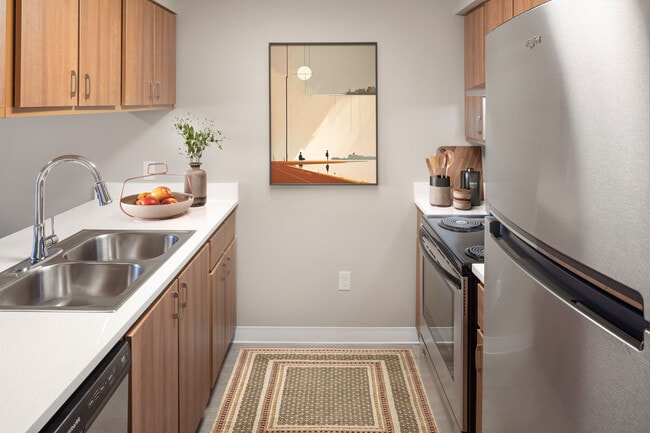 Creekside & Spring Creek apartments — community photo