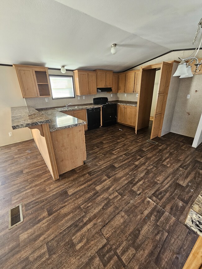 Photo - 8559 Gulf Hwy