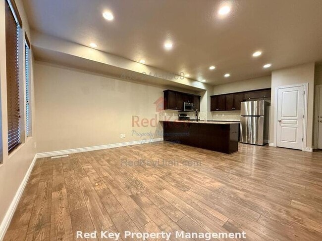 Photo - 6817 Bowker Dr