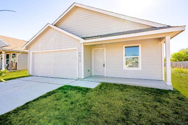 Photo - Charming 3-Bedroom Haven with 2 Full Baths