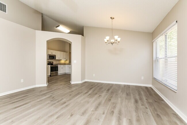 130 Kinney Ct