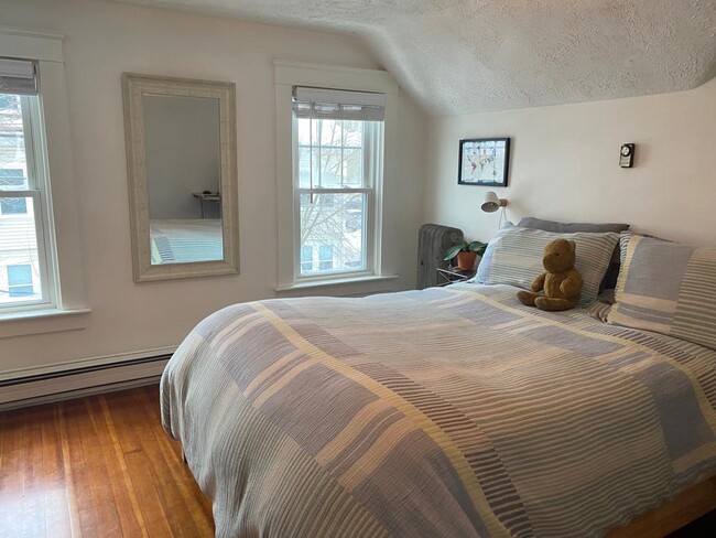 Photo - 61 Savoy St Unidad #3