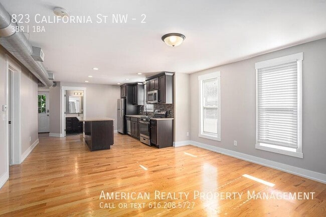 Photo - 823 California St NW Unit 2
