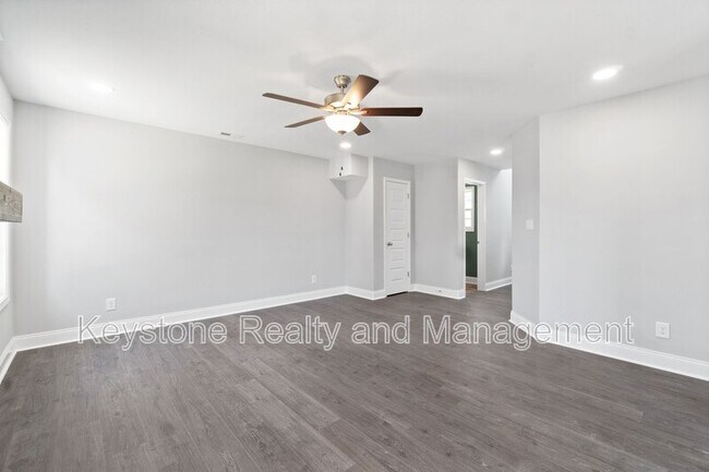 Photo - 1093 Winesap Rd