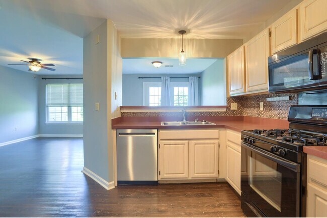 Photo - 226 Sparrow Rd