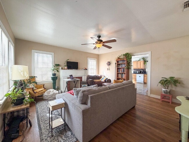 Photo - 2516 30th St