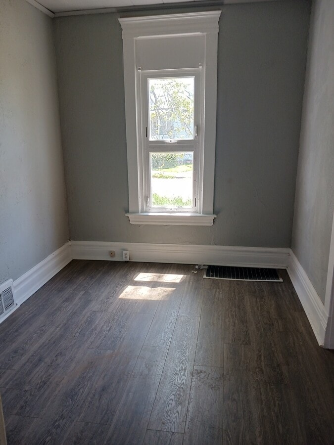 Dormitorio - 336 4th St Unidad Lower