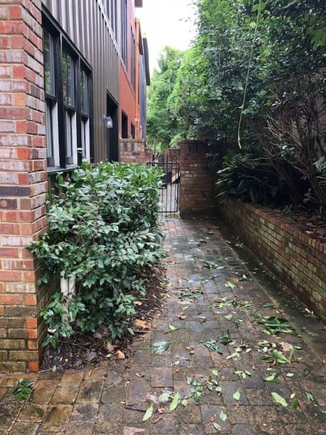 Photo - Urban Lofts unit! - PRE-LEASE FOR AUGUST 2026