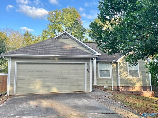 Photo - 105 Sugarwood Ct
