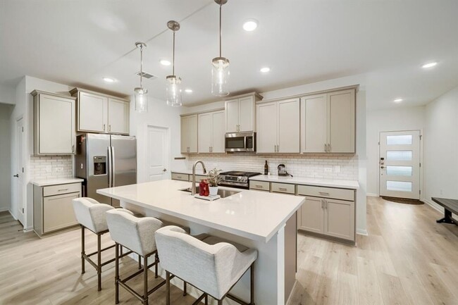 Building Photo - 1809 Lorant Ln