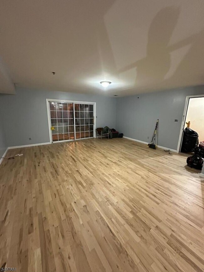 Photo - 28 Branford St