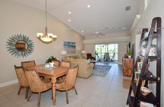 Building Photo - 9470 High Gate Dr Unit Stoneybrook Golf and Country Club