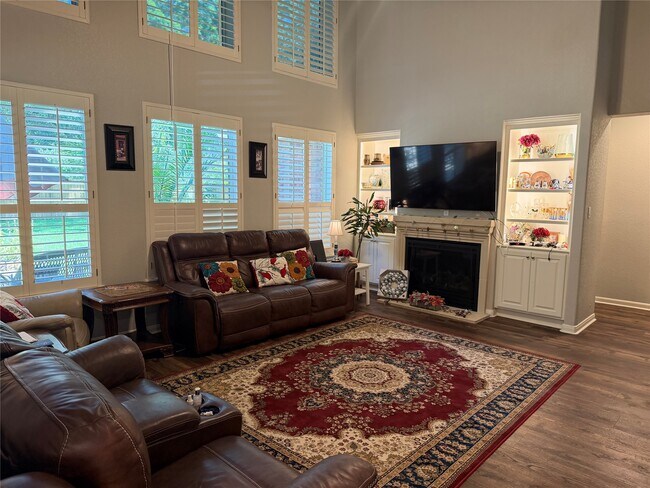 Photo - 16022 Diamond Rock Dr