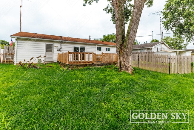 Photo - 3129 S Opechee Dr