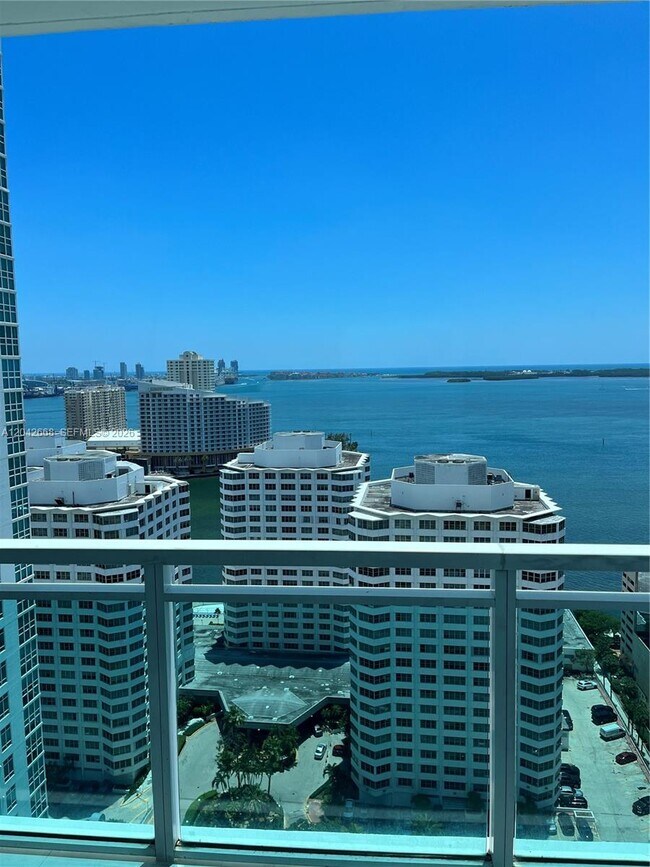 Building Photo - 951 Brickell Ave Unit 2704