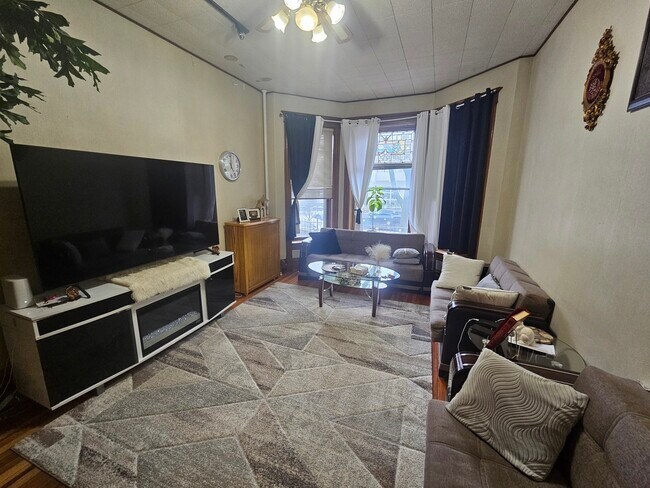 Photo - 1132 W Wrightwood Ave Unidad 1