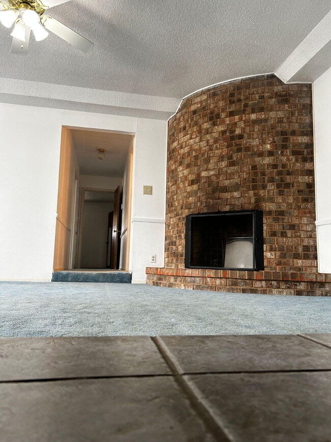 Photo - 6914 Gary Ave