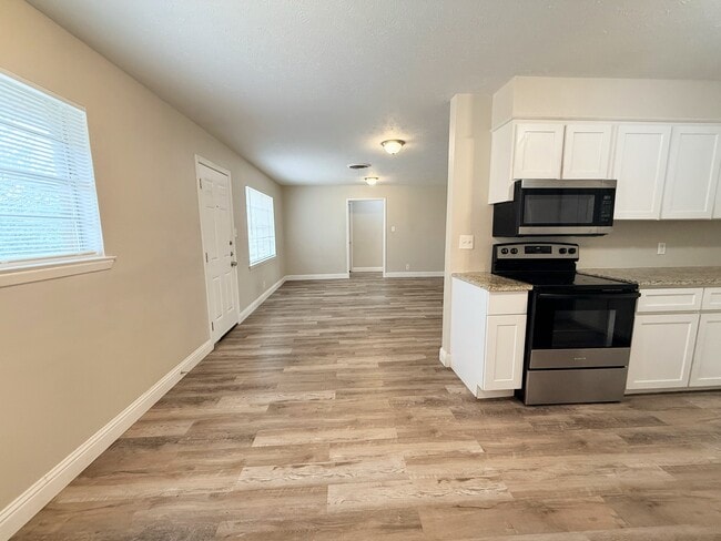 Photo - 4075 Old Bonham Rd