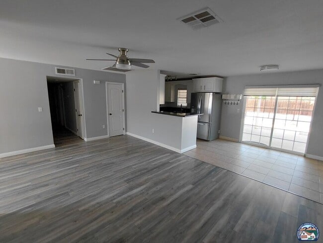 Photo - 1190 Ocotillo Dr