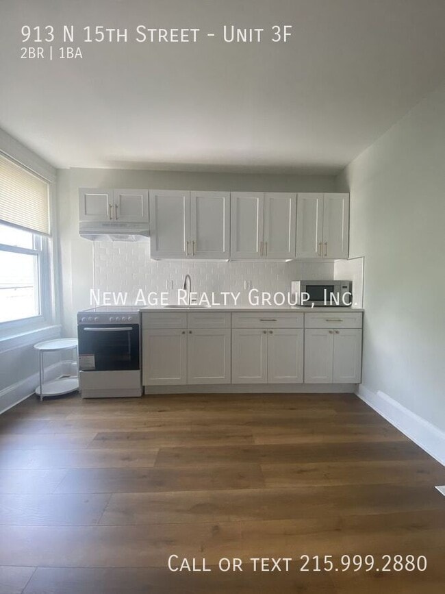 Photo - 913 N 15th St Unidad 3F