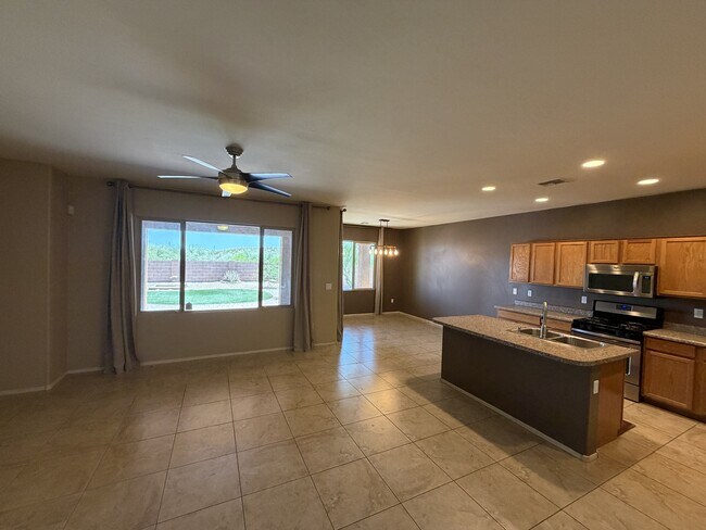 Photo - 1145 E Madera Grove Ln