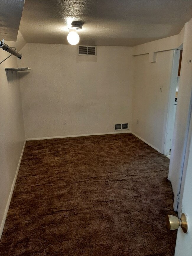 Photo - (1532 9th Ave)