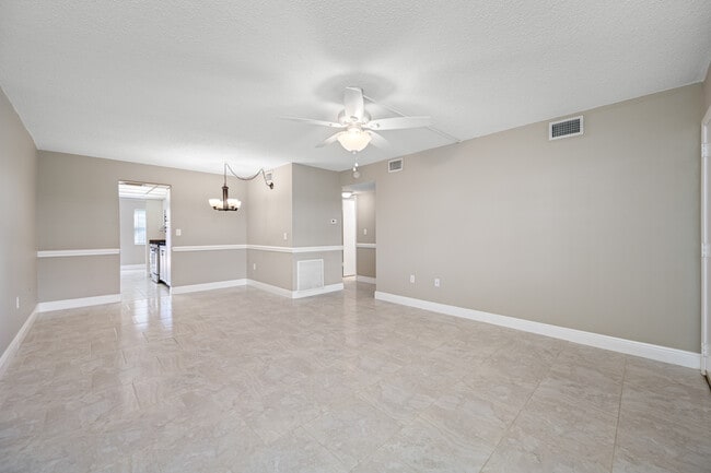 Photo - 10033 64th Ave N Unit 3