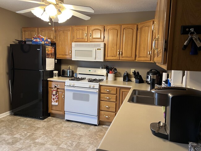 Photo - 209 Radford Dr