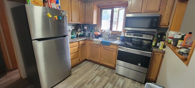 Photo - 3821 Columbia St