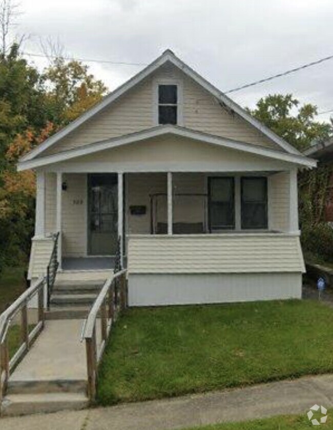 Building Photo - 1125 Raymond St Rental