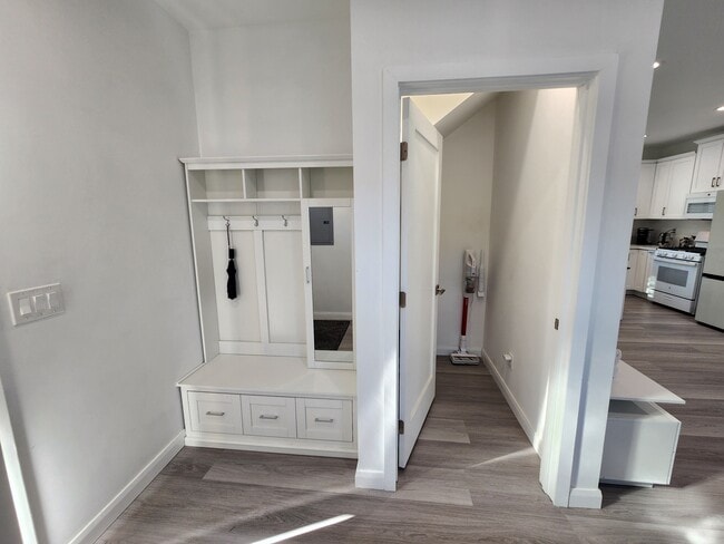 Photo - 10742 Gerald Ave