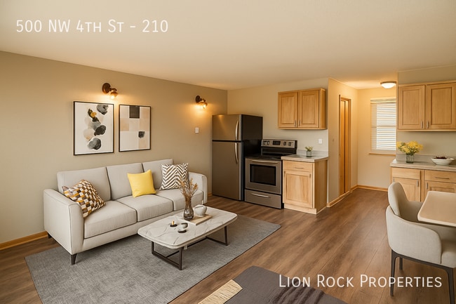 Building Photo - 500 NW 4th St Unit 210