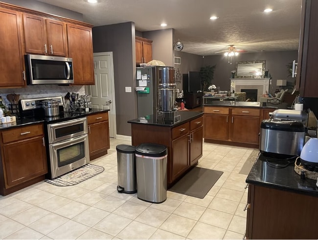 Photo - 3744 Jonathan Rdg