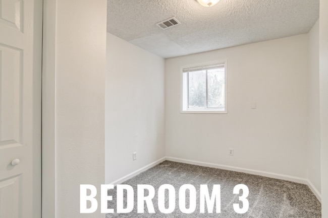 Building Photo - 1320 Youngfield St