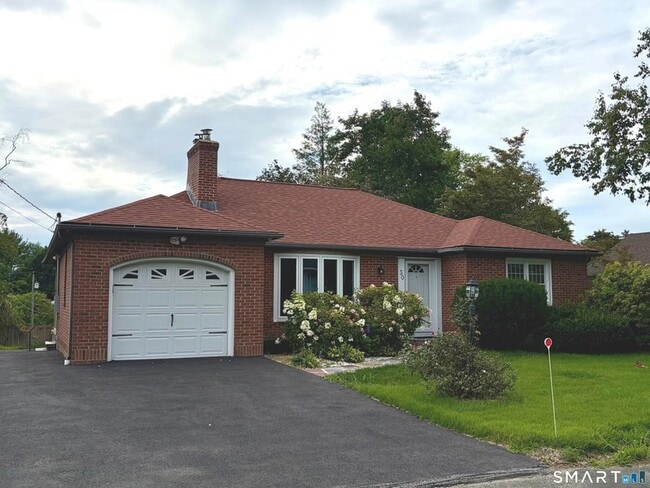 Photo - 30 Apter Dr