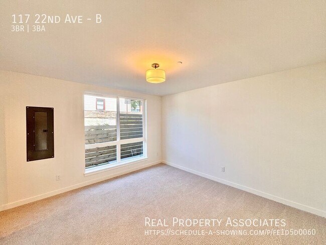 Photo - 117 22nd Ave