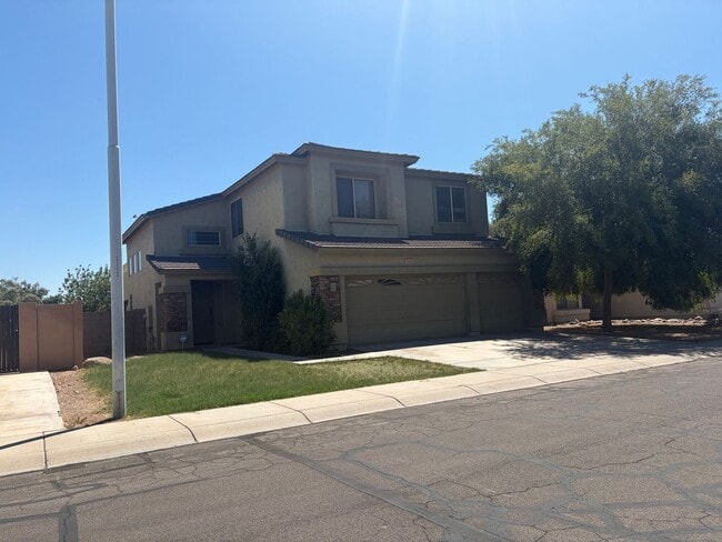 Building Photo - 1463 W Bluejay Dr