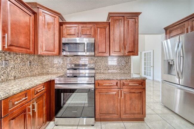 Photo - 1991 SW 139th Ave