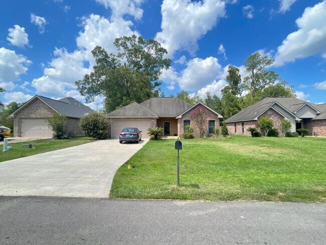 Building Photo - 17415 Milan Dr. Rental