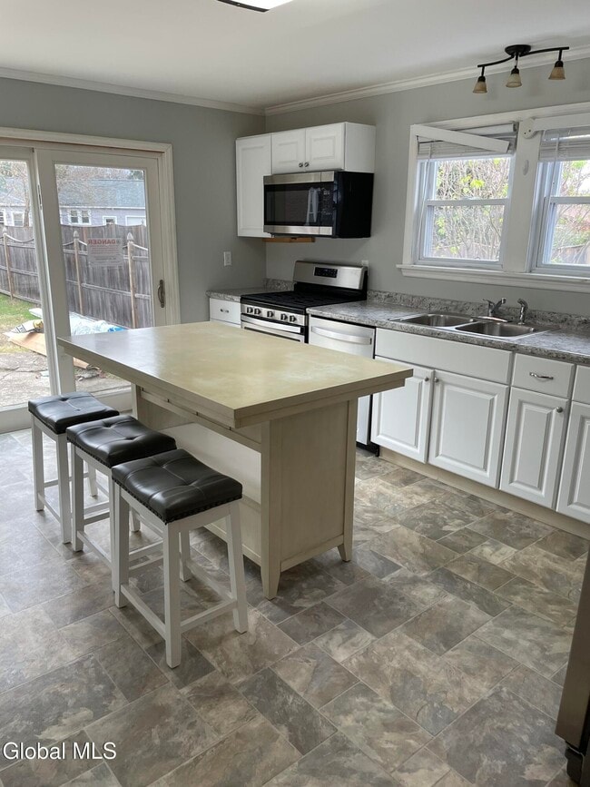 Photo - 75 Union St Unit 1