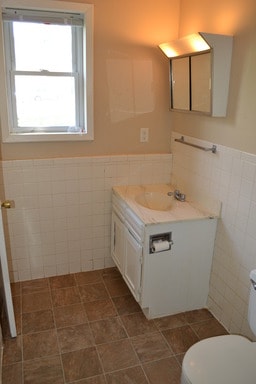 Bathroom - Burke, JC